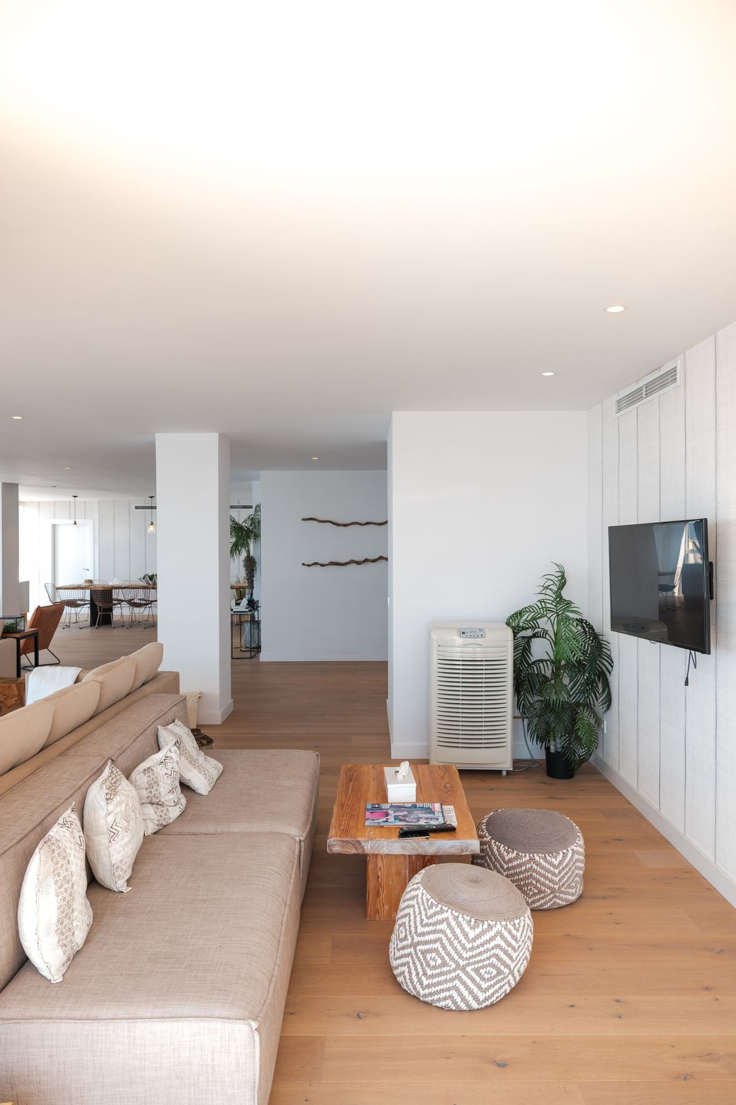 4 Bed Apartment for sale in Marbella Costa Del Sol, Málaga, Spain