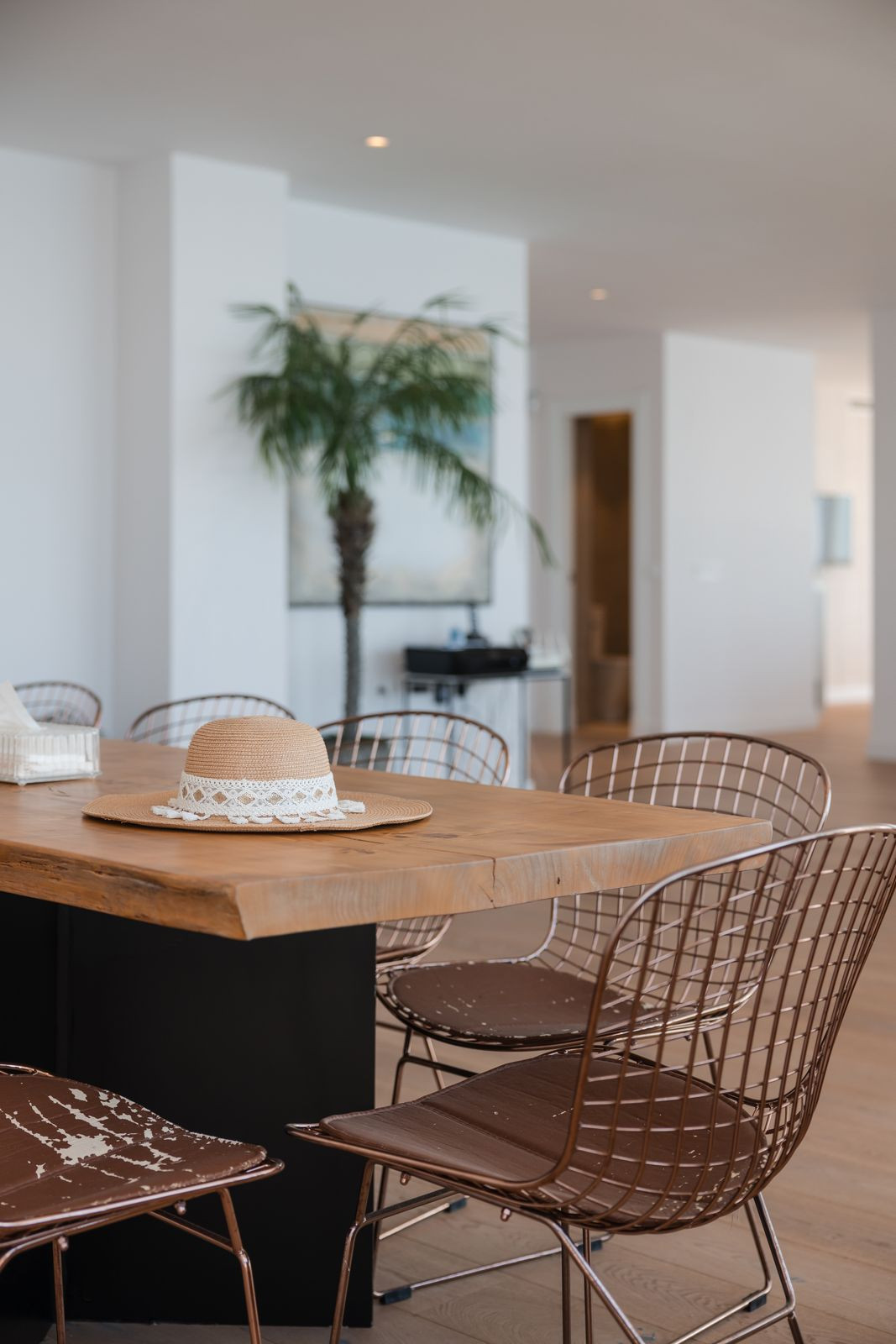 4 Bed Apartment for sale in Marbella Costa Del Sol, Málaga, Spain