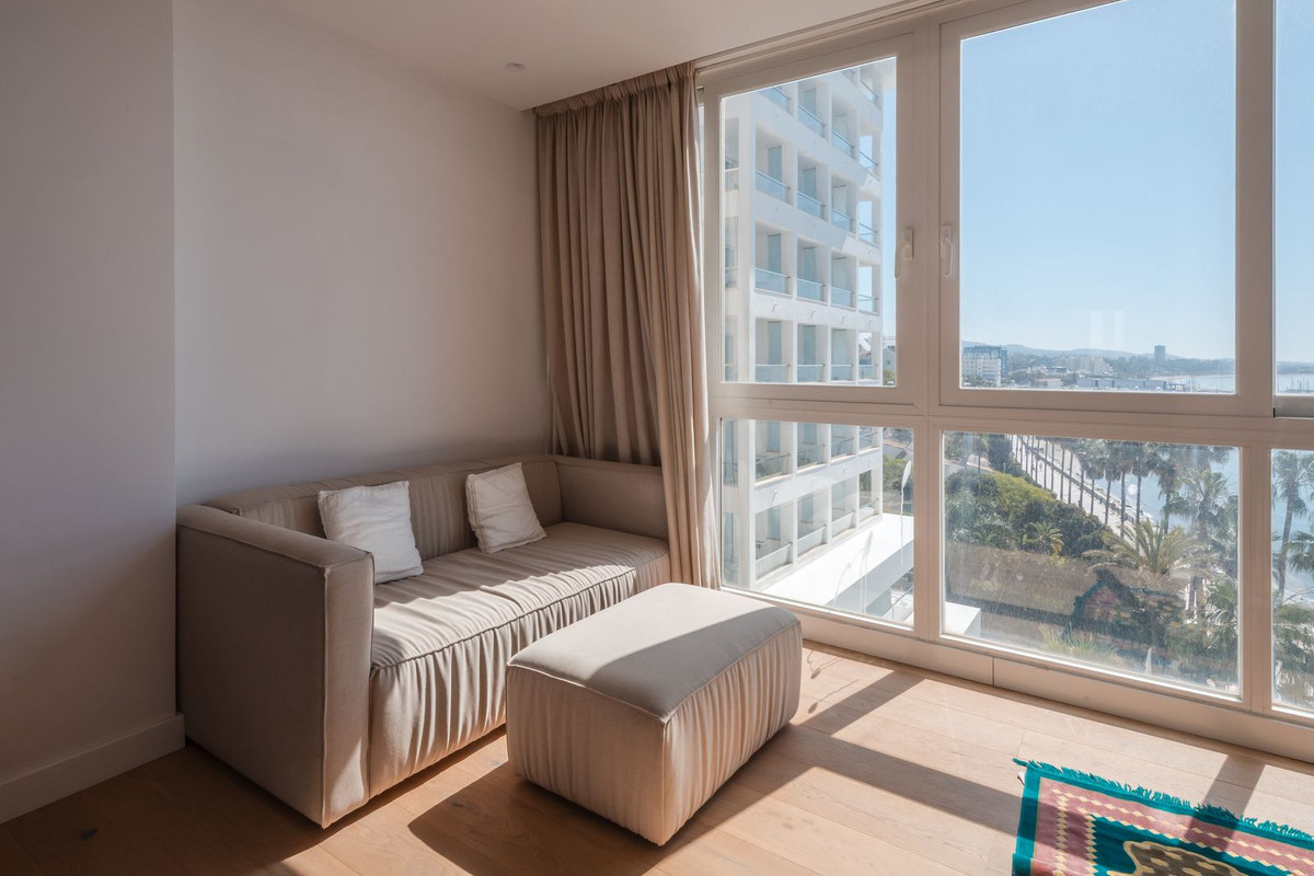 4 Bed Apartment for sale in Marbella Costa Del Sol, Málaga, Spain