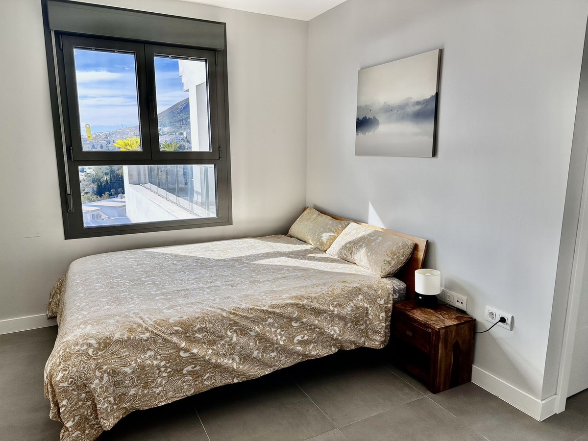 4 Bed Apartment for sale in Benalmadena Costa Del Sol, Málaga, Spain
