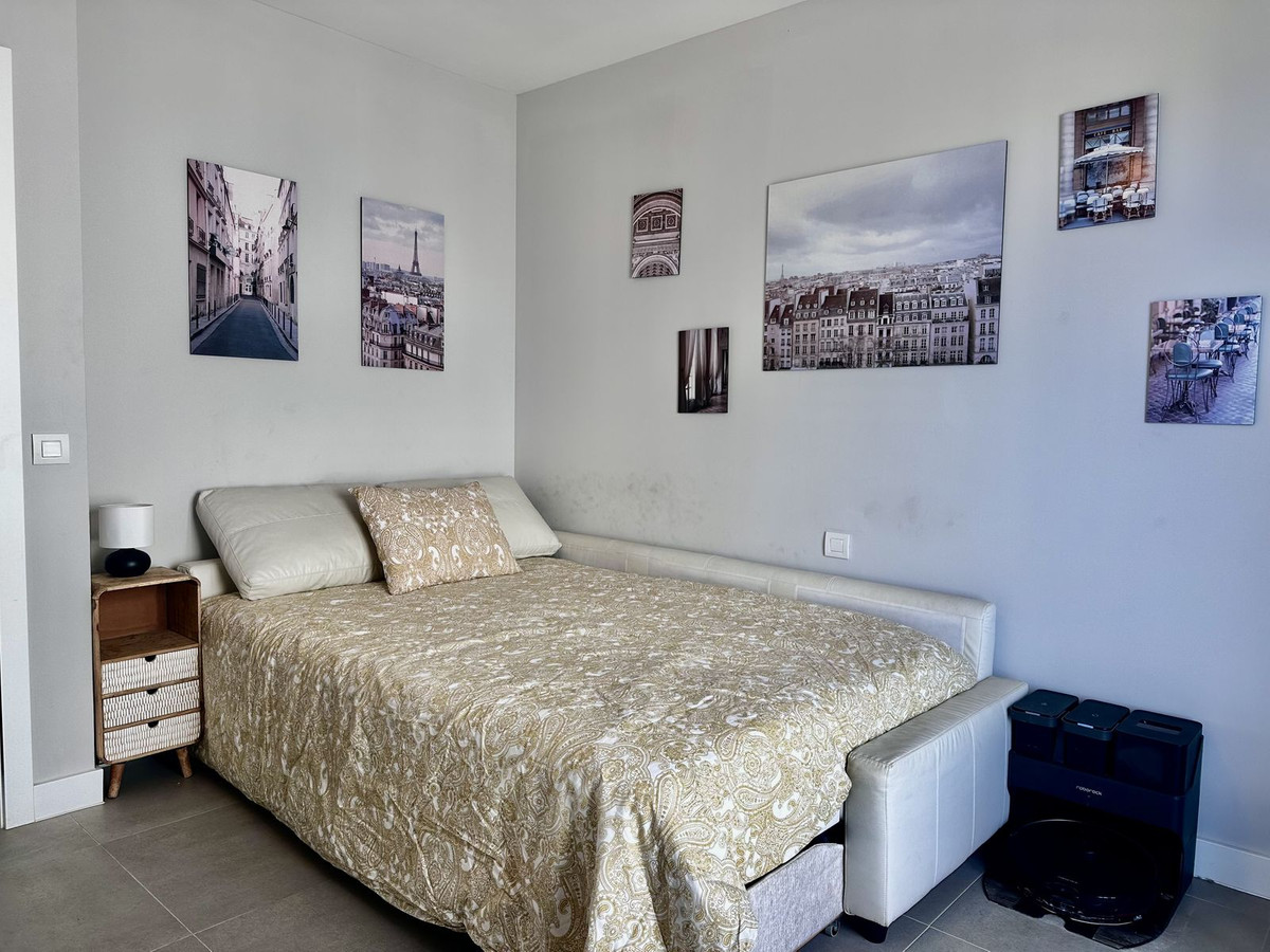 4 Bed Apartment for sale in Benalmadena Costa Del Sol, Málaga, Spain