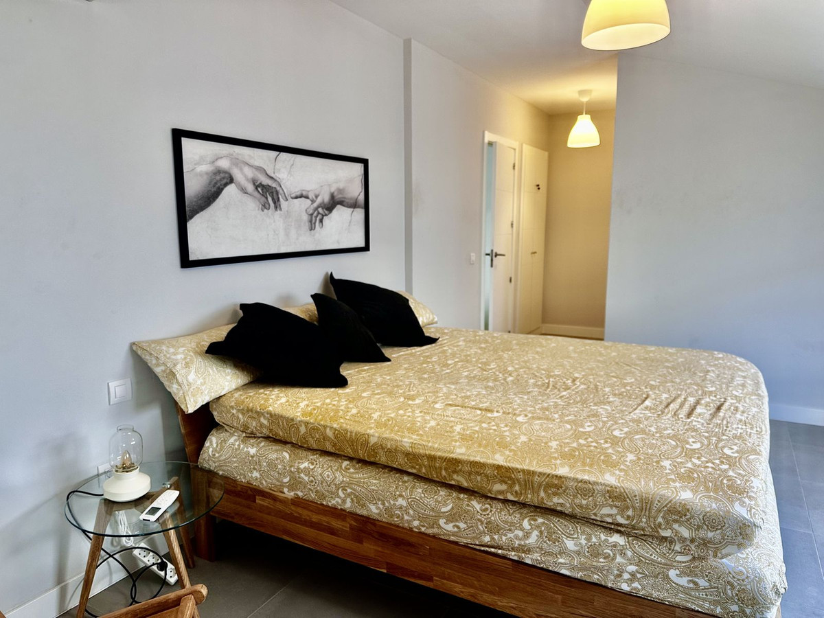 4 Bed Apartment for sale in Benalmadena Costa Del Sol, Málaga, Spain