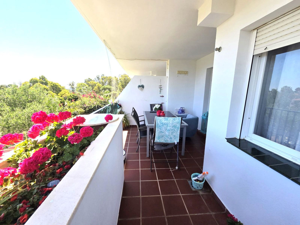 3 Bed Apartment for sale in Miraflores Costa Del Sol, Málaga, Spain