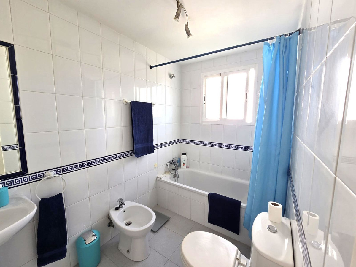 3 Bed Apartment for sale in Miraflores Costa Del Sol, Málaga, Spain