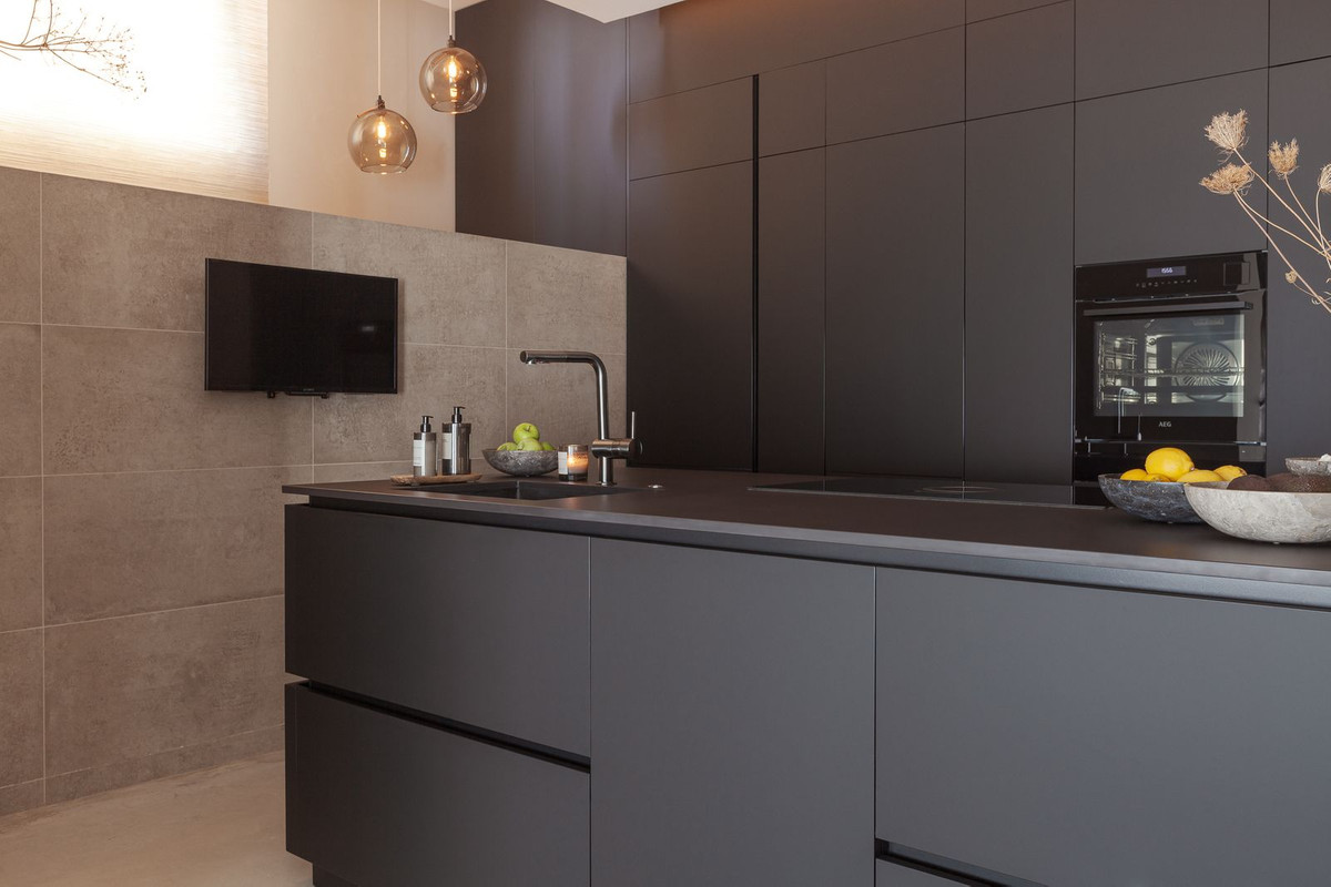 2 Bed Apartment for sale in Elviria Costa Del Sol, Málaga, Spain