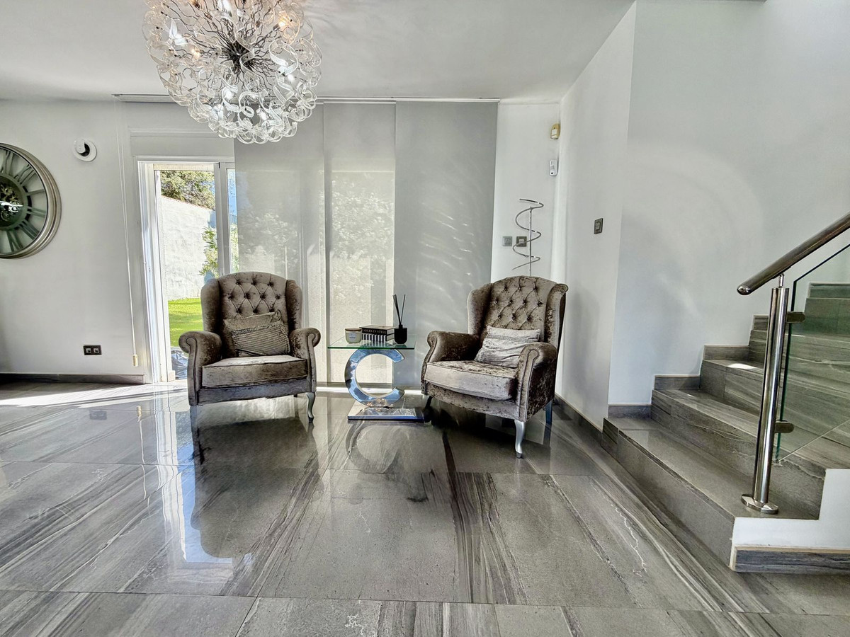 4 Bed Townhouse for sale in Cabopino Costa Del Sol, Málaga, Spain