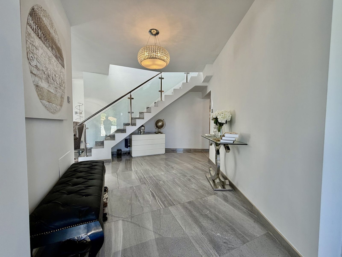 4 Bed Townhouse for sale in Cabopino Costa Del Sol, Málaga, Spain