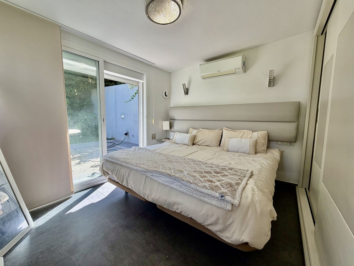 4 Bed Townhouse for sale in Cabopino Costa Del Sol, Málaga, Spain
