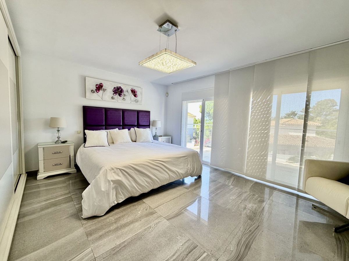 4 Bed Townhouse for sale in Cabopino Costa Del Sol, Málaga, Spain