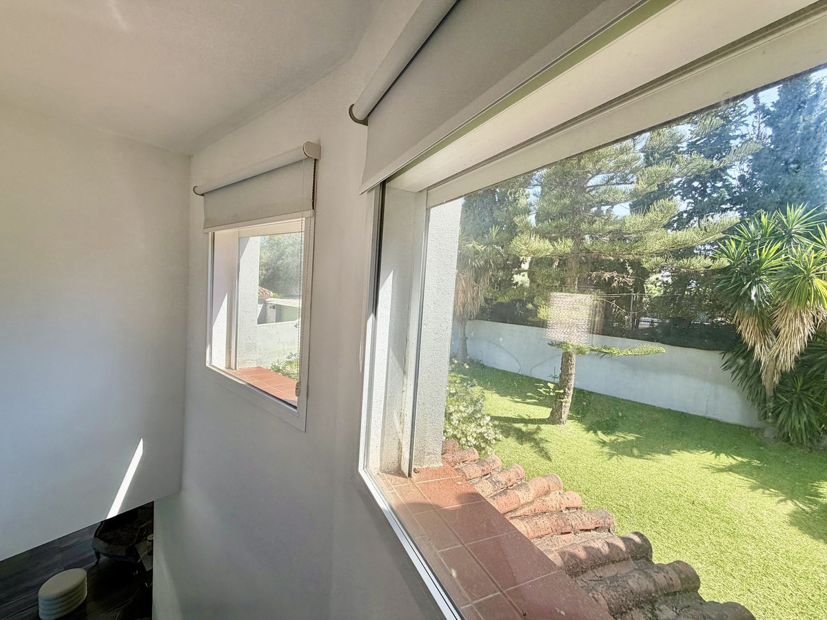 4 Bed Townhouse for sale in Cabopino Costa Del Sol, Málaga, Spain