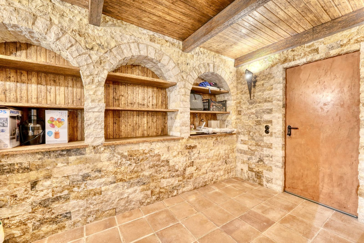 4 Bed Townhouse for sale in Sierra Blanca Costa Del Sol, Málaga, Spain
