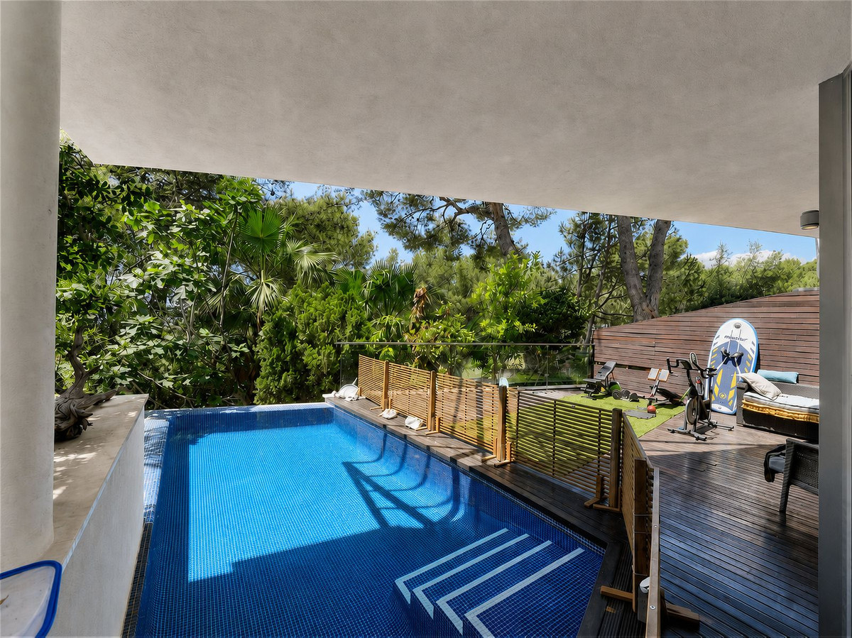 4 Bed Townhouse for sale in Sierra Blanca Costa Del Sol, Málaga, Spain