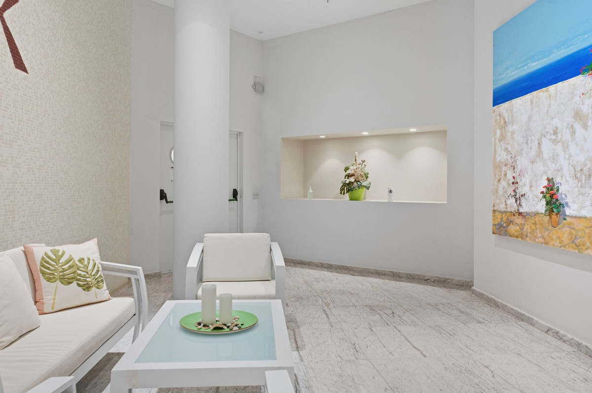 4 Bed Townhouse for sale in Sierra Blanca Costa Del Sol, Málaga, Spain