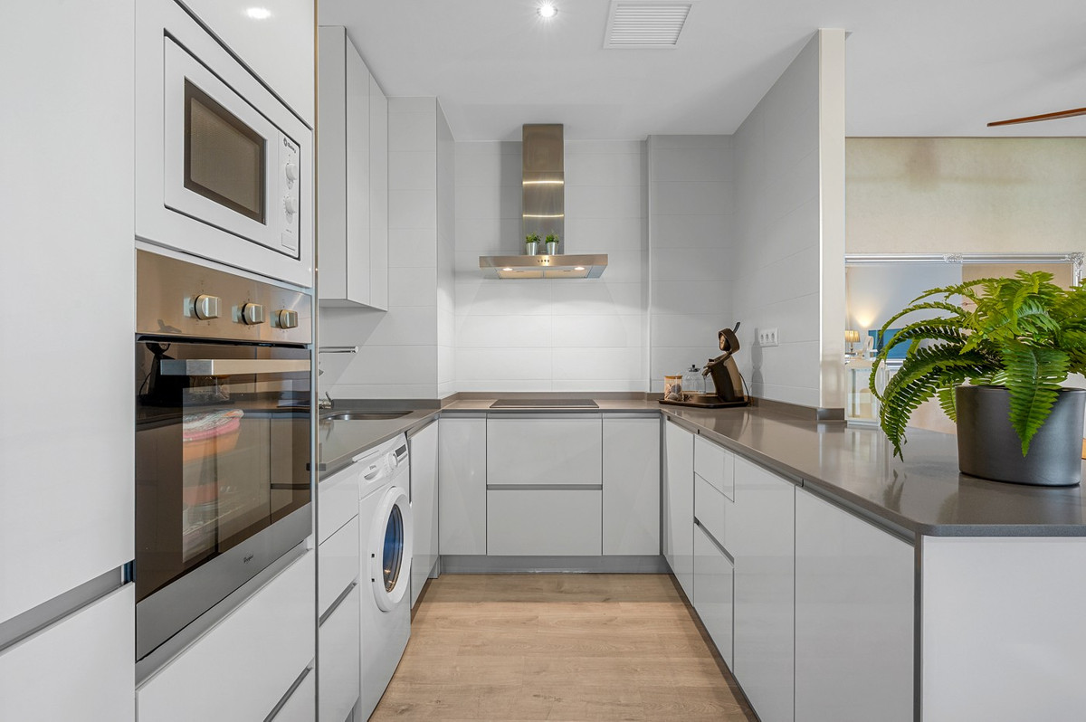 2 Bed Apartment for sale in Los Dolses Costa Blanca, Alicante, Spain