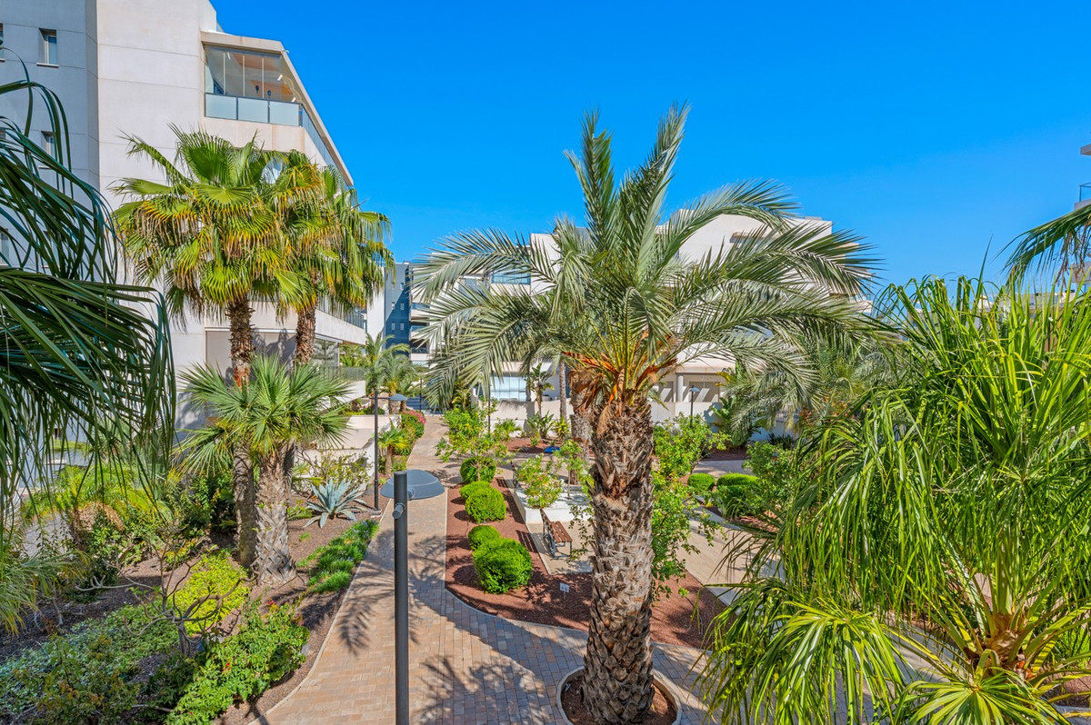2 Bed Apartment for sale in Los Dolses Costa Blanca, Alicante, Spain