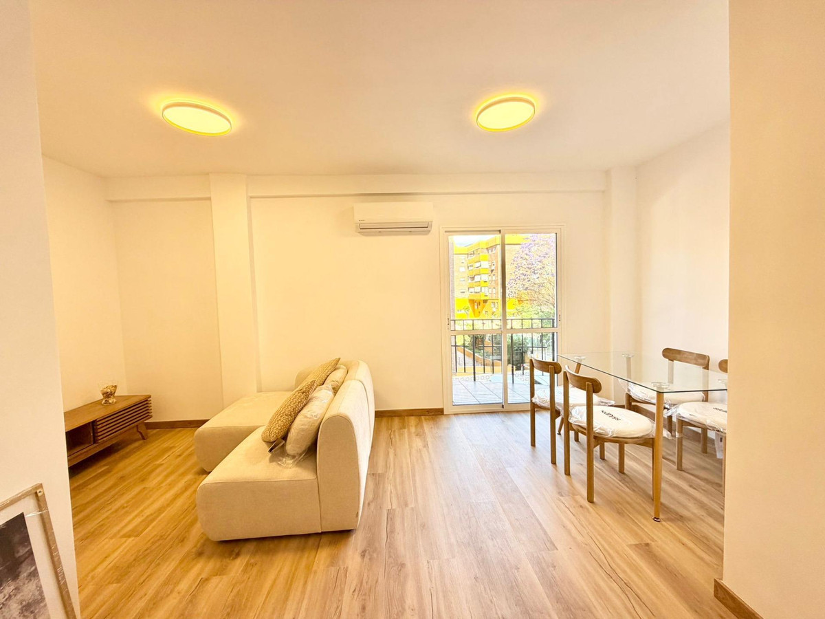 2 Bed Apartment for sale in Arroyo De La Miel Costa Del Sol, Málaga, Spain