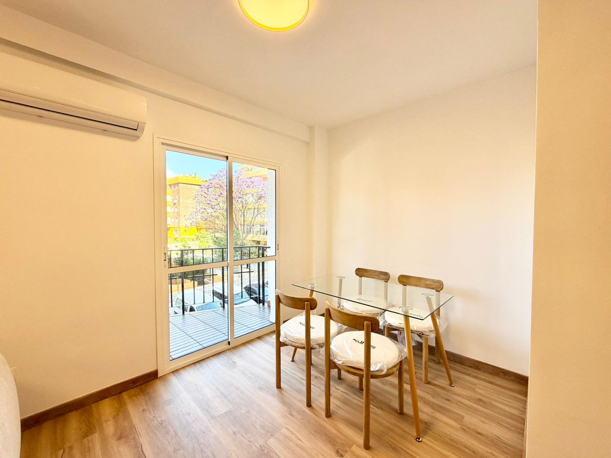 2 Bed Apartment for sale in Arroyo De La Miel Costa Del Sol, Málaga, Spain