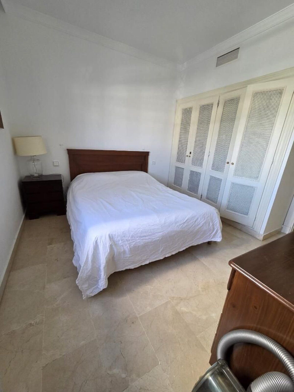 2 Bed Apartment for sale in Nueva Andalucía Costa Del Sol, Málaga, Spain