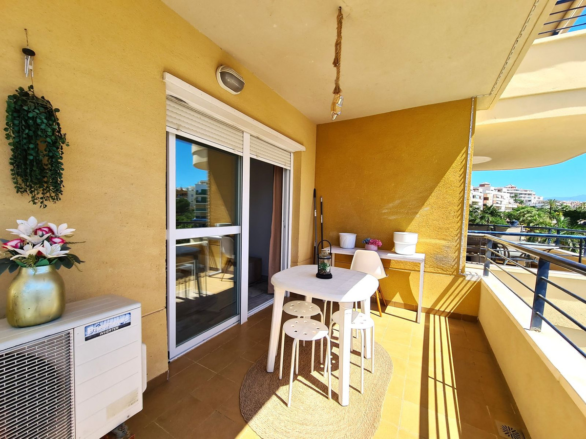 2 Bed Apartment for sale in Estepona Costa Del Sol, Málaga, Spain