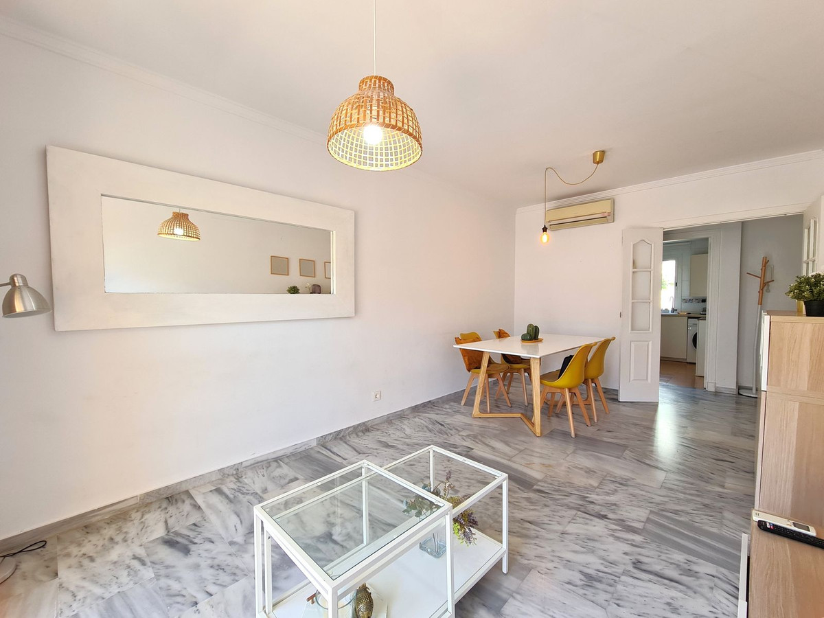 2 Bed Apartment for sale in Estepona Costa Del Sol, Málaga, Spain