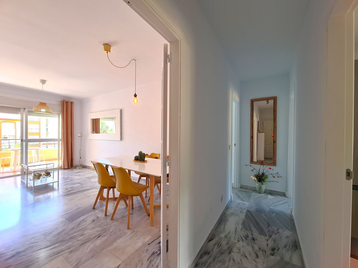 2 Bed Apartment for sale in Estepona Costa Del Sol, Málaga, Spain