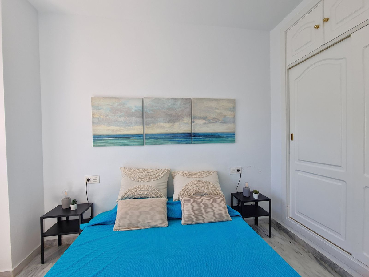 2 Bed Apartment for sale in Estepona Costa Del Sol, Málaga, Spain