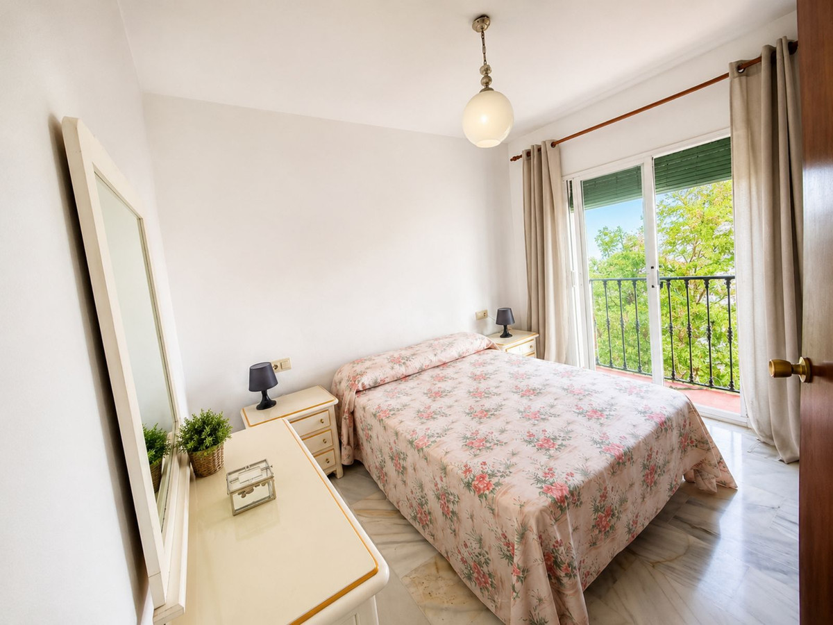 Se vende Villa - Chalet de 3 dormitorios en Costa Del Sol, Málaga, España