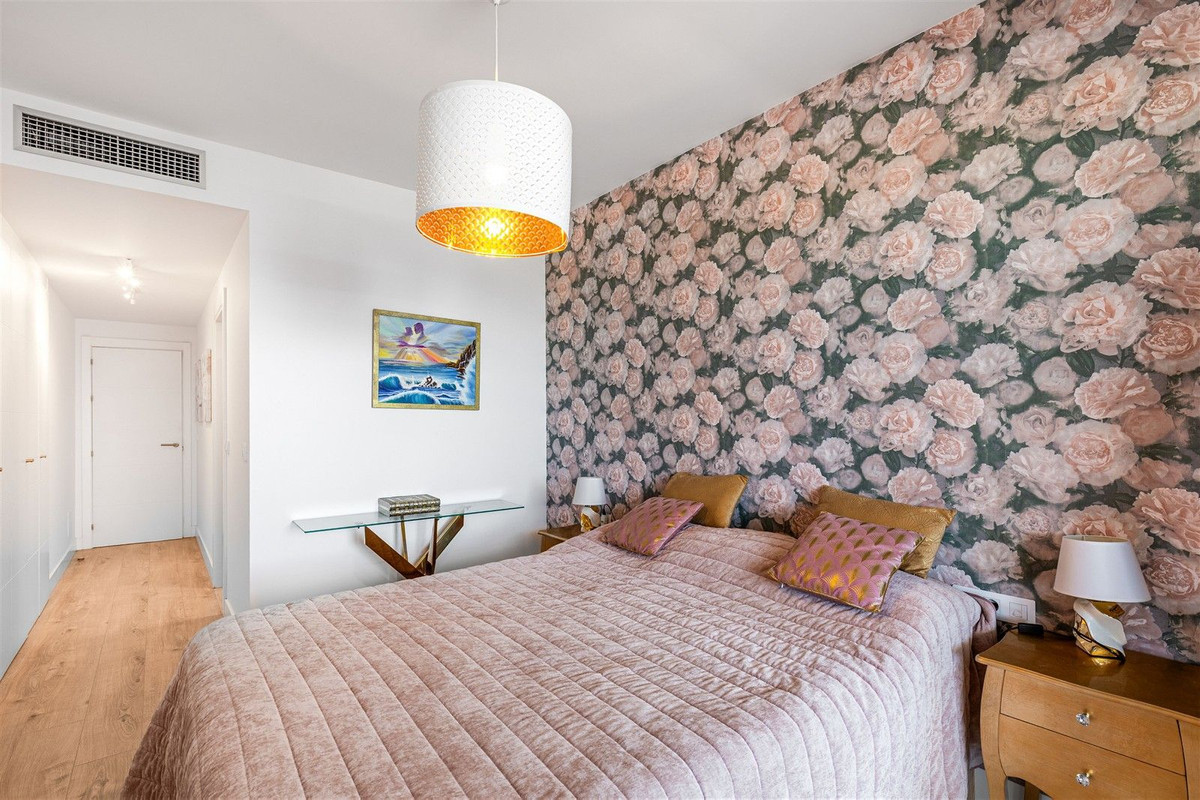 3 Bed Apartment for sale in Manilva Costa Del Sol, Málaga, Spain