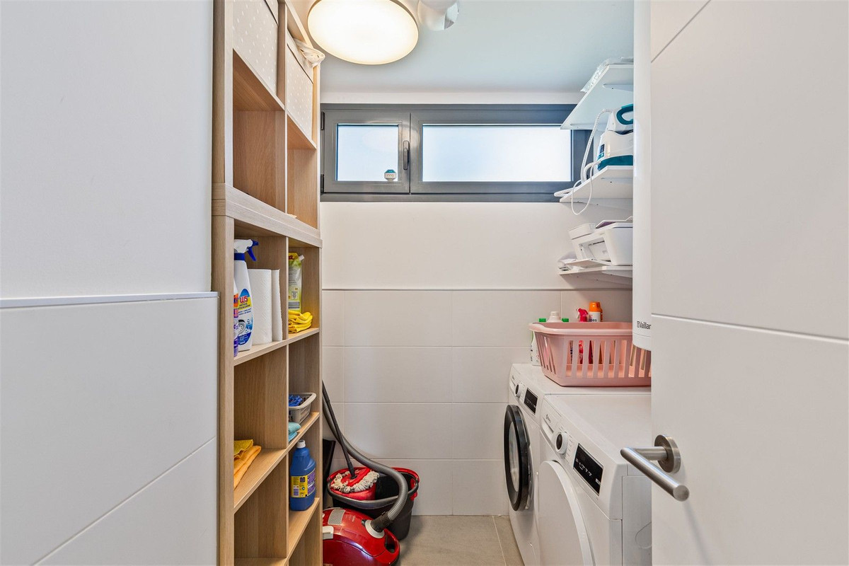 3 Bed Apartment for sale in Manilva Costa Del Sol, Málaga, Spain