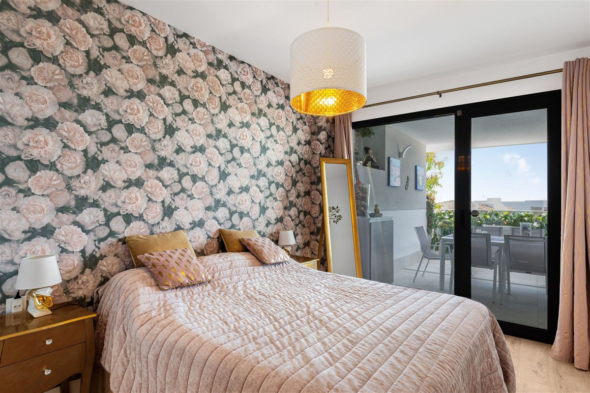 3 Bed Apartment for sale in Manilva Costa Del Sol, Málaga, Spain