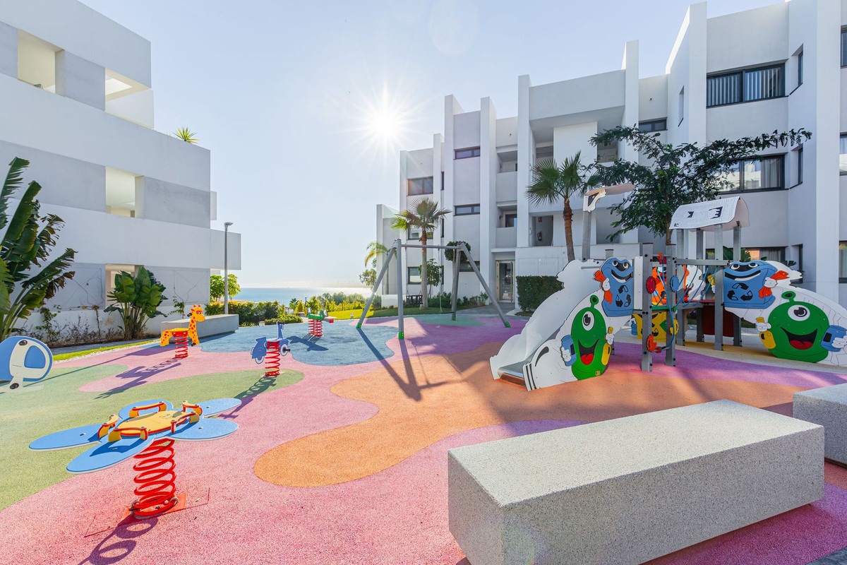 3 Bed Apartment for sale in Manilva Costa Del Sol, Málaga, Spain