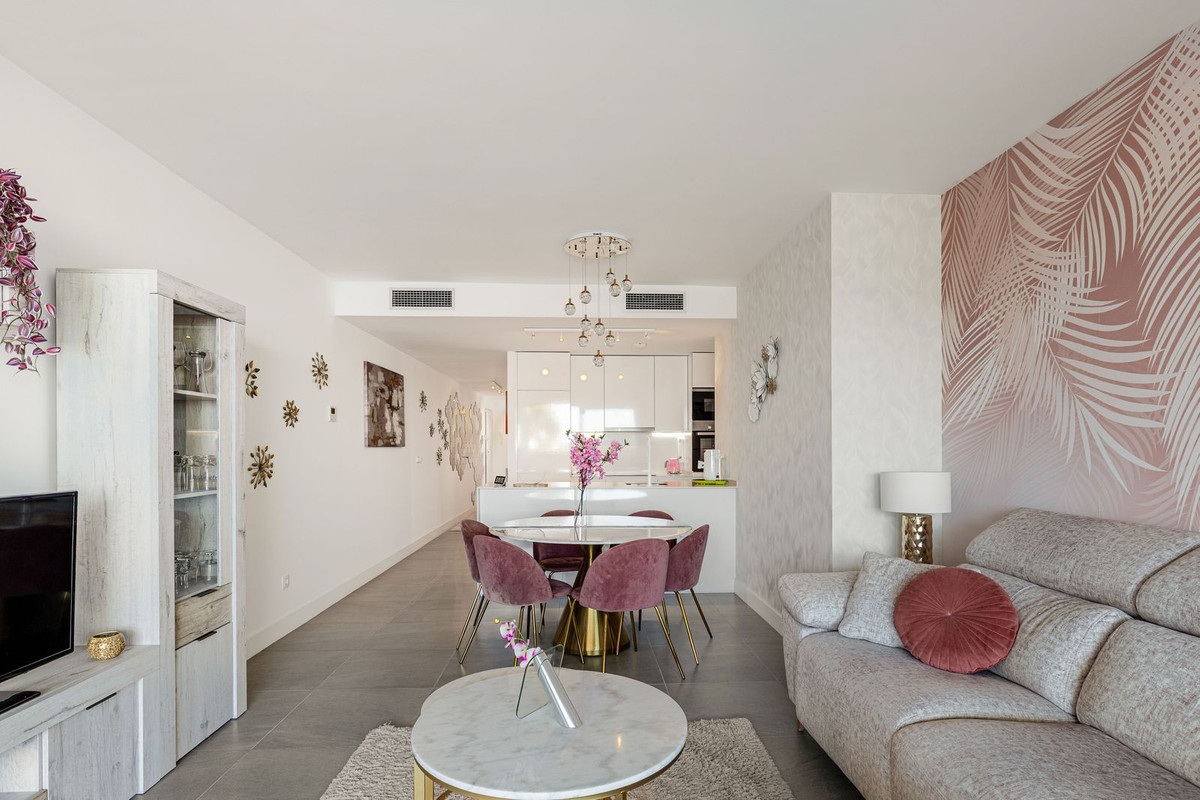3 Bed Apartment for sale in Manilva Costa Del Sol, Málaga, Spain