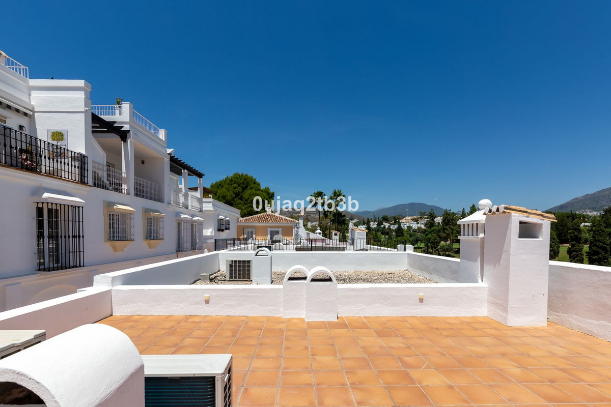 3 Bed Townhouse for sale in Aloha Costa Del Sol, Málaga, Spain