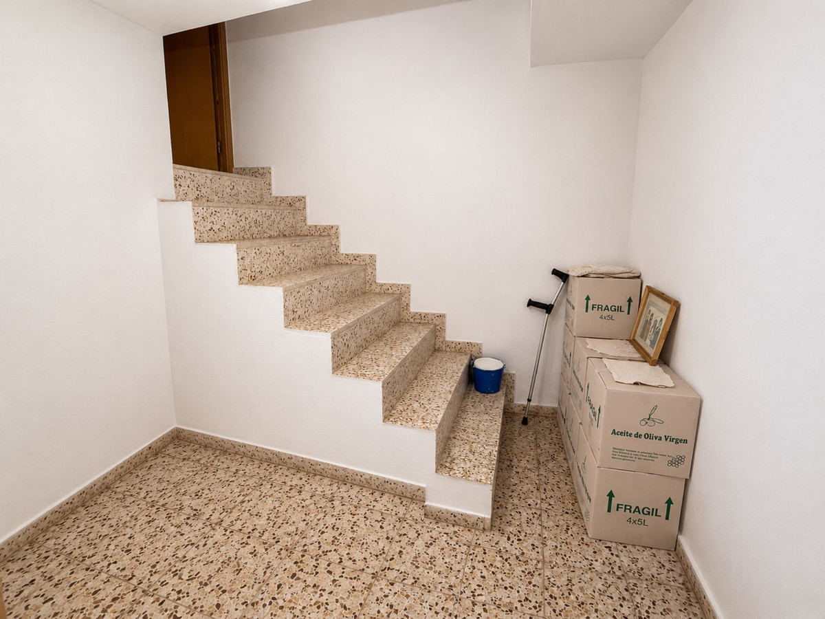 Se vende Villa - Chalet de 3 dormitorios en Costa Del Sol, Málaga, España