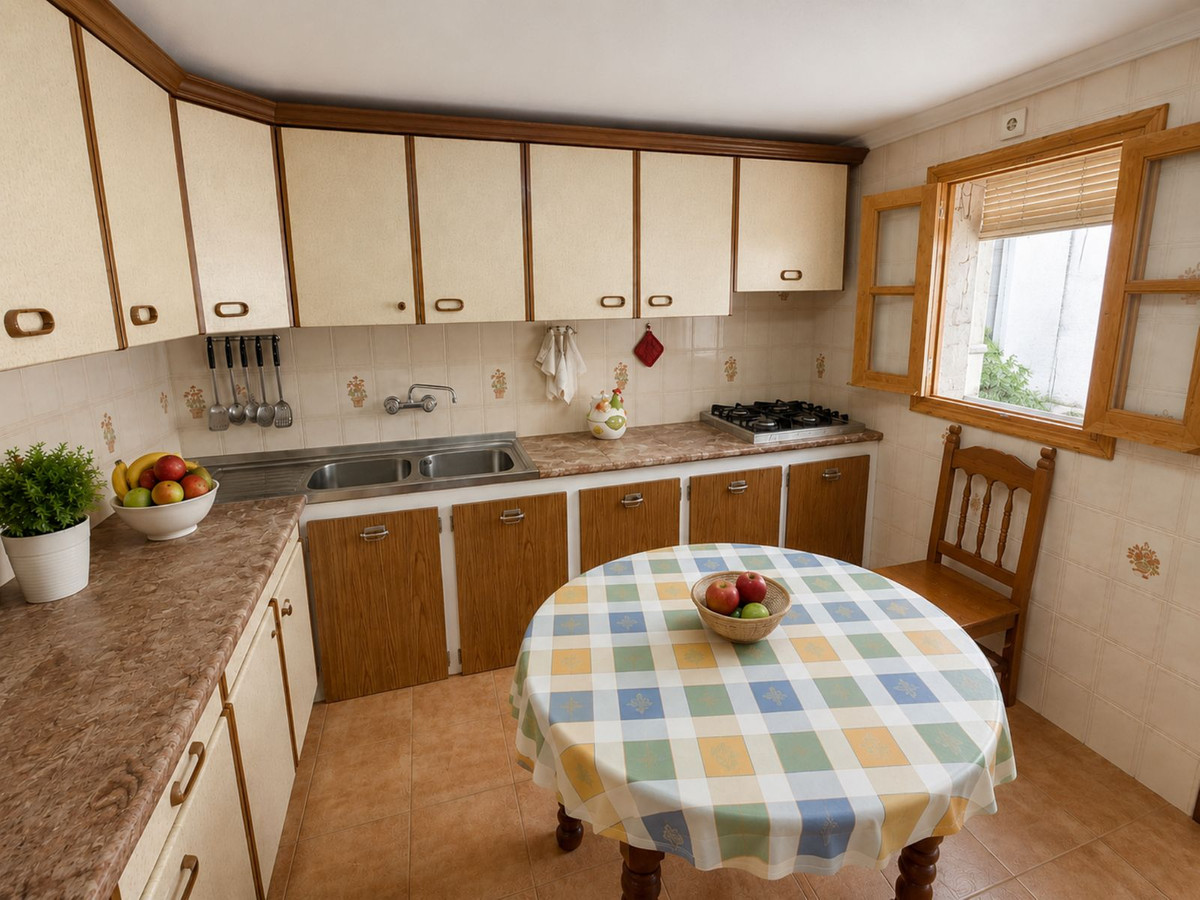 Se vende Villa - Chalet de 3 dormitorios en Costa Del Sol, Málaga, España