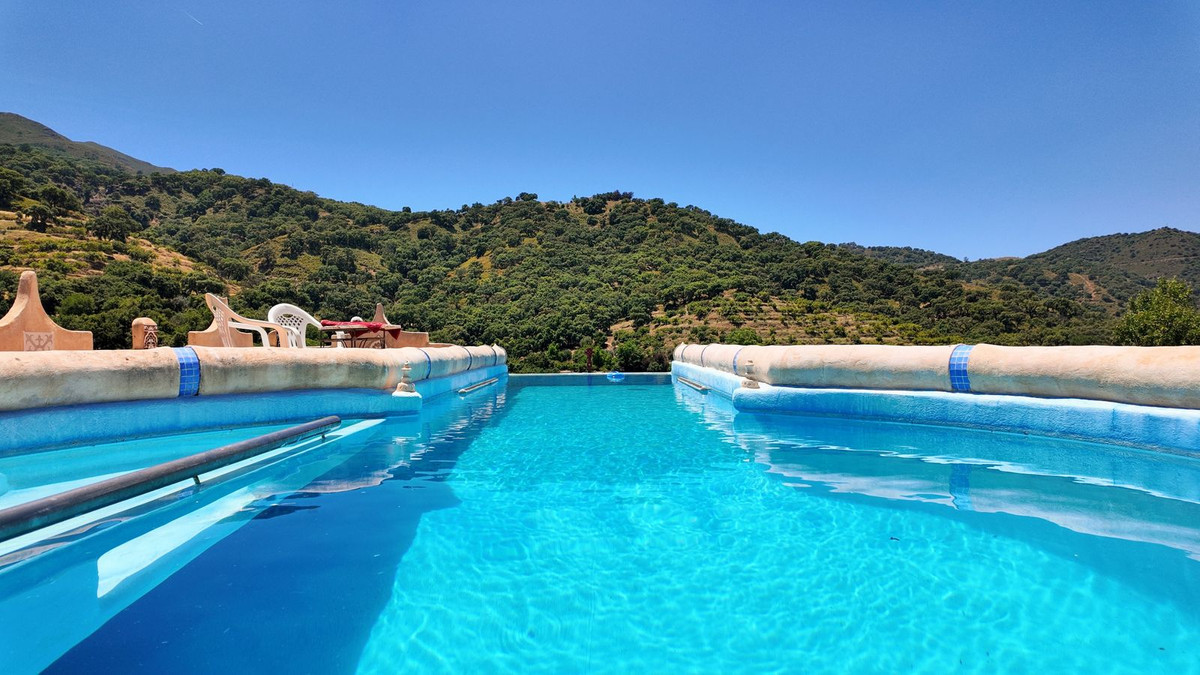 Se vende Bungalow de 2 dormitorios en Costa Del Sol, Málaga, España