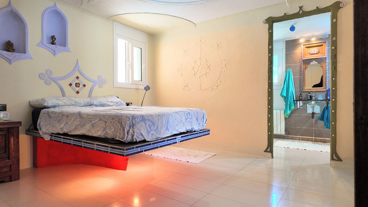 Se vende Bungalow de 2 dormitorios en Costa Del Sol, Málaga, España