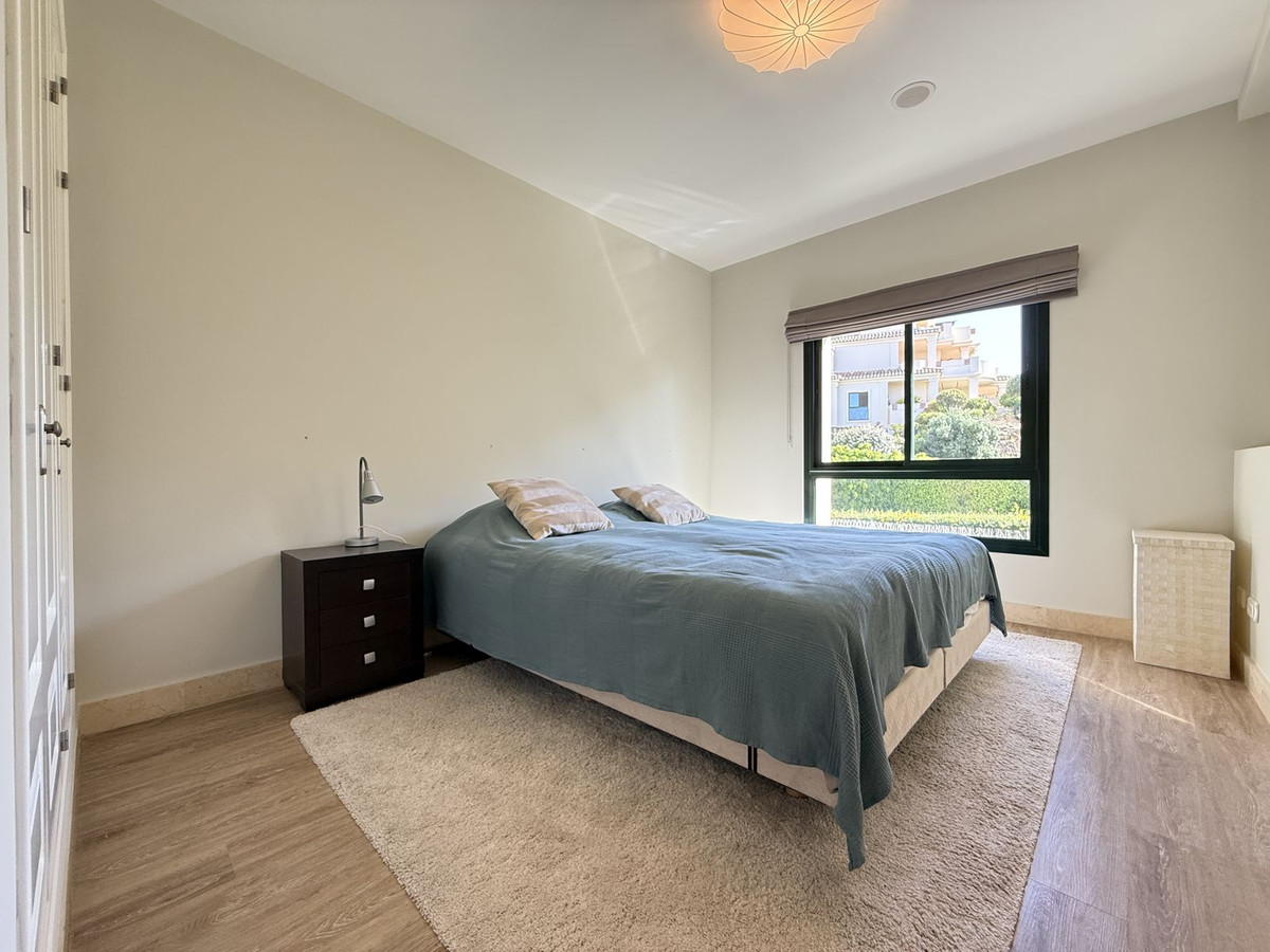 3 Bed Apartment for sale in Benahavís Costa Del Sol, Málaga, Spain
