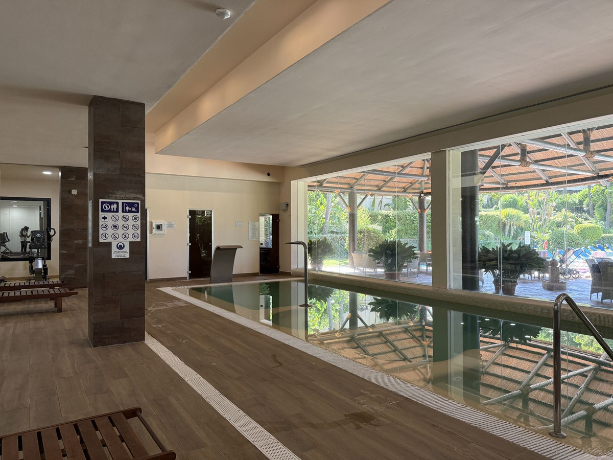 3 Bed Apartment for sale in Benahavís Costa Del Sol, Málaga, Spain