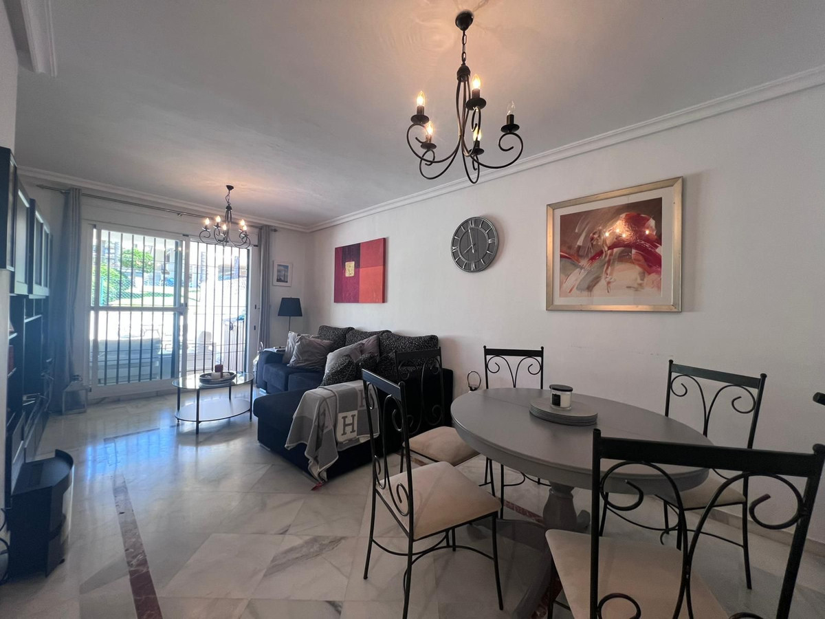 2 Bed Apartment for sale in Puerto Banús Costa Del Sol, Málaga, Spain