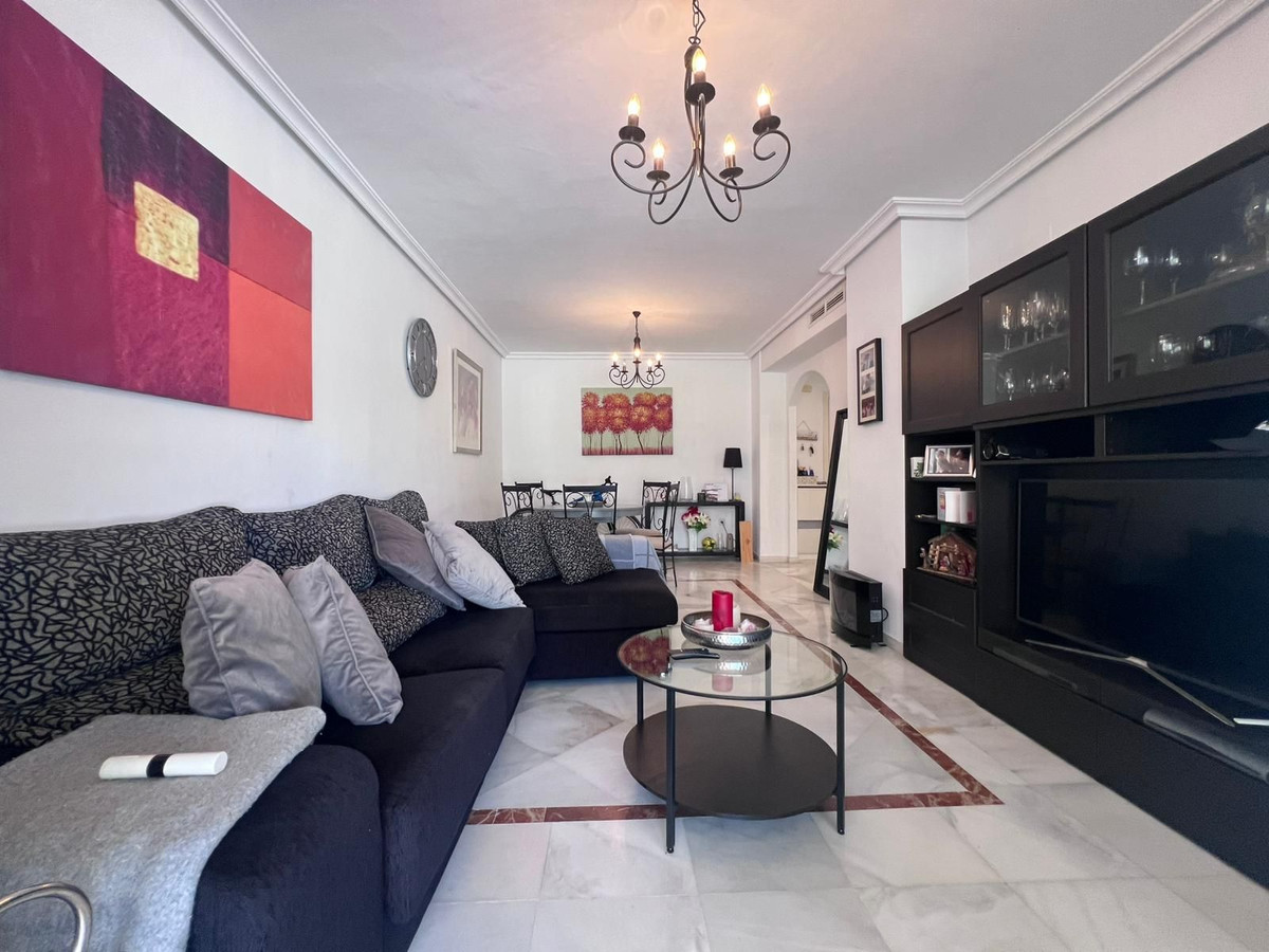2 Bed Apartment for sale in Puerto Banús Costa Del Sol, Málaga, Spain