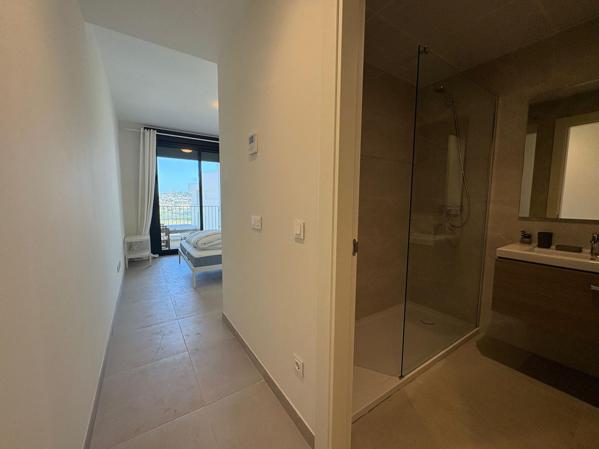 Se vende Apartamento Planta Baja de 2 dormitorios en Costa Del Sol, Málaga, España