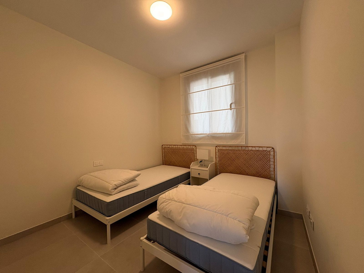 Se vende Apartamento Planta Baja de 2 dormitorios en Costa Del Sol, Málaga, España