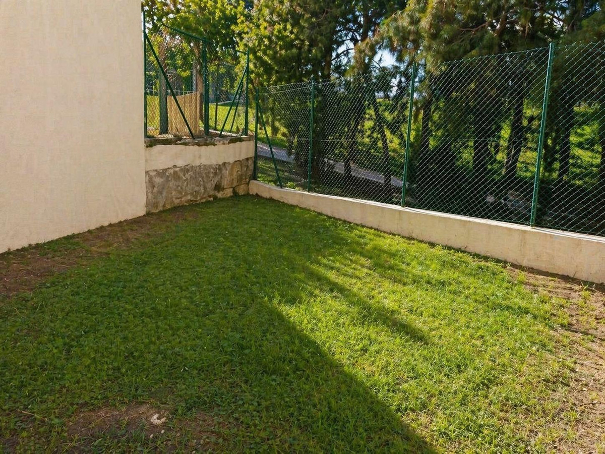 2 Bed Apartment for sale in Benalmadena Costa Del Sol, Málaga, Spain