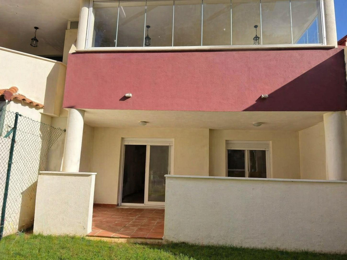 2 Bed Apartment for sale in Benalmadena Costa Del Sol, Málaga, Spain