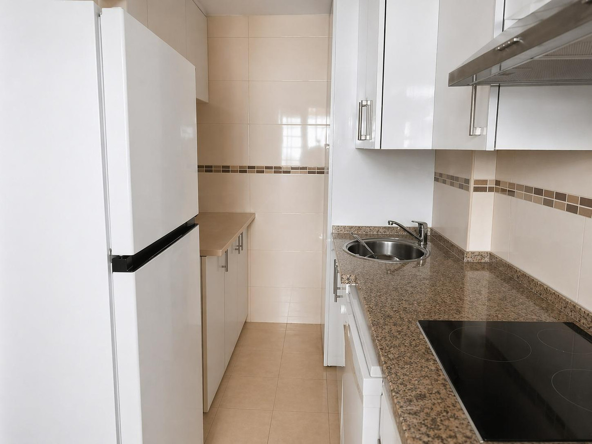 2 Bed Apartment for sale in Benalmadena Costa Del Sol, Málaga, Spain