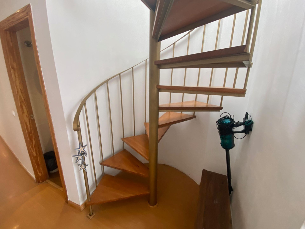 Se vende Apartamento Planta Media de 2 dormitorios en Costa Del Sol, Málaga, España