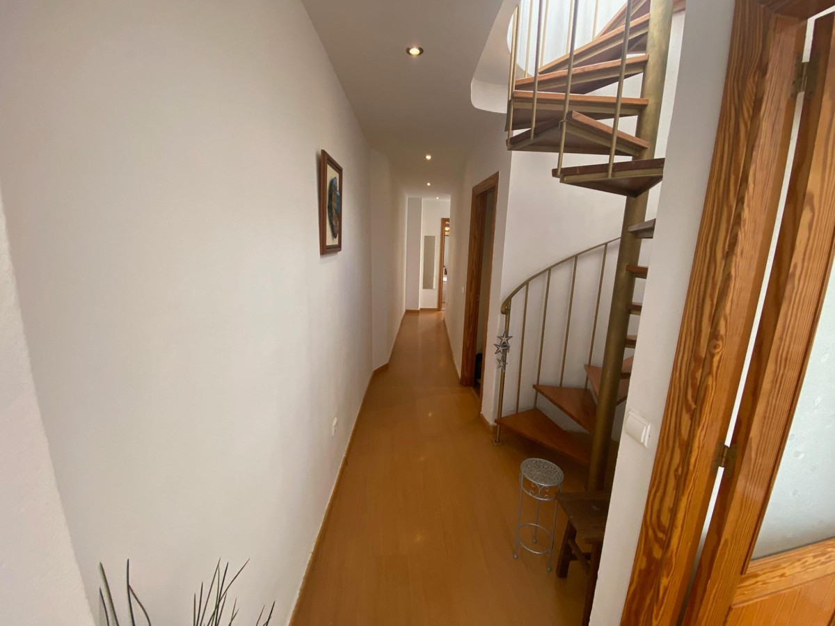 Se vende Apartamento Planta Media de 2 dormitorios en Costa Del Sol, Málaga, España