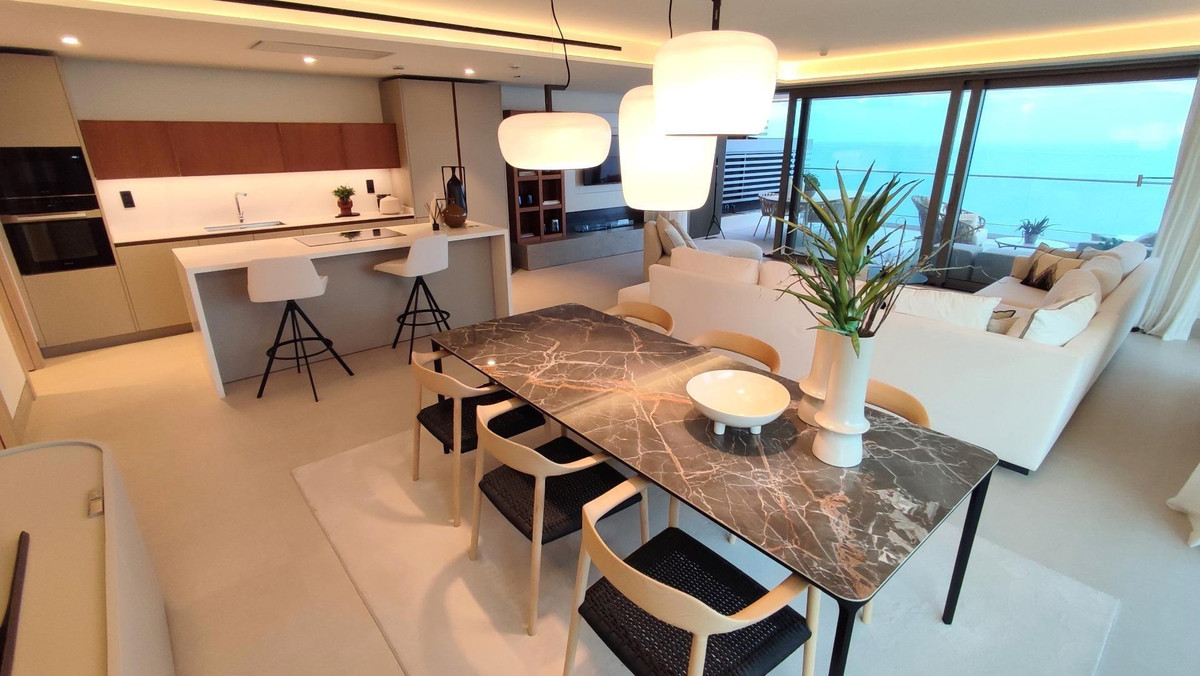4 Bed Apartment for sale in Málaga Costa Del Sol, Málaga, Spain