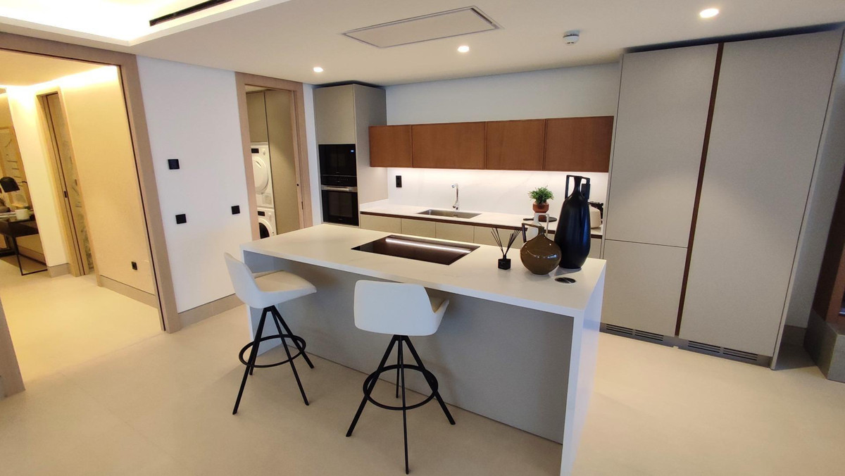 4 Bed Apartment for sale in Málaga Costa Del Sol, Málaga, Spain